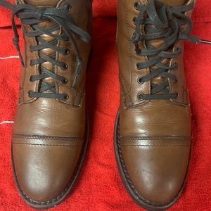 Thursday Boots the Major w/zipper sz 7